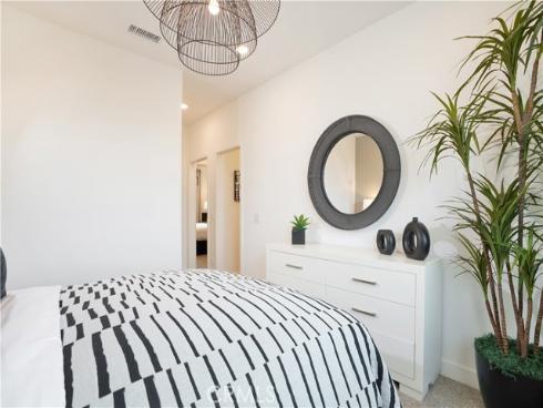 2217 W Orange 11 , Anaheim, CA