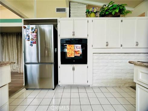 2432 W Transit   Avenue, Anaheim, CA