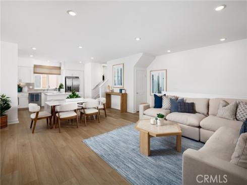 2209 W Orange  16 , Anaheim, CA