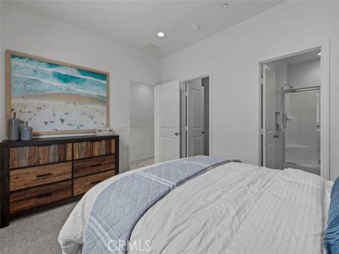 1667 W Broadway Lane, Anaheim, CA