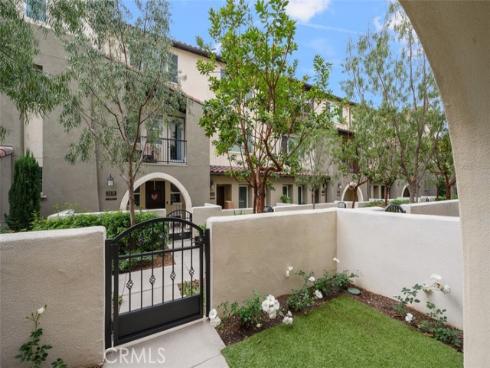 2479 S Tapestry Way, Anaheim, CA