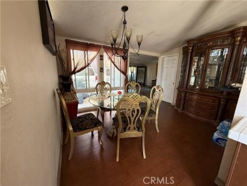 1323 W Goodhue Avenue, Anaheim, CA