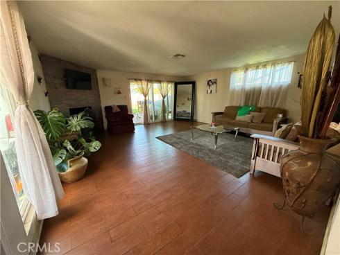 1323 W Goodhue Avenue, Anaheim, CA