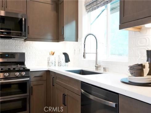 2209 W Orange  , Anaheim, CA