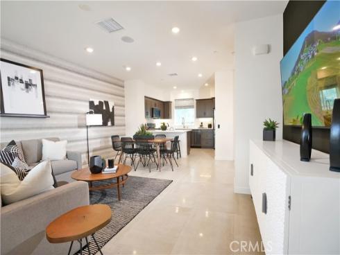 2209 W Orange  , Anaheim, CA