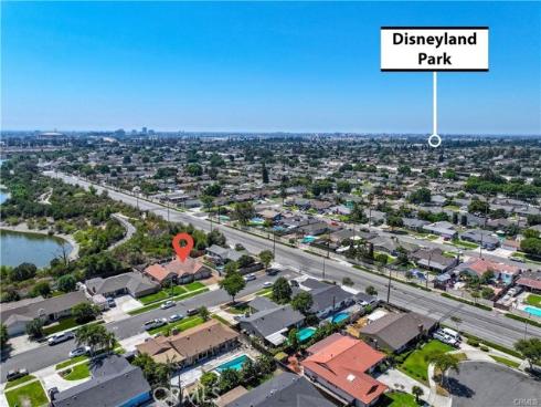 2810  E Burntwood  , Anaheim, CA