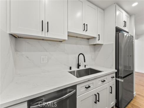 1835 W La Palma  B  Avenue, Anaheim, CA