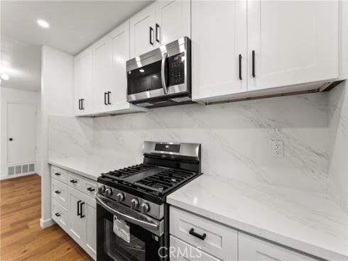 1835 W La Palma  B  Avenue, Anaheim, CA