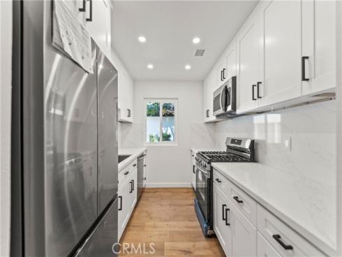 1835 W La Palma  B  Avenue, Anaheim, CA