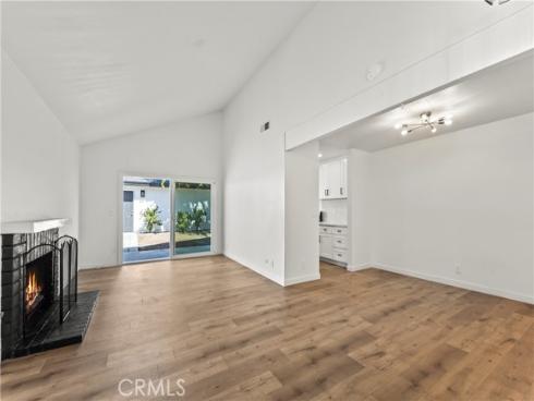 1835 W La Palma  B  Avenue, Anaheim, CA