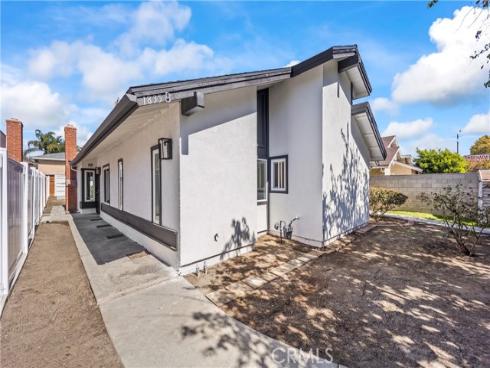 1835 W La Palma  B  Avenue, Anaheim, CA