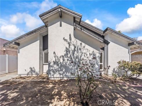 1835 W La Palma  B  Avenue, Anaheim, CA