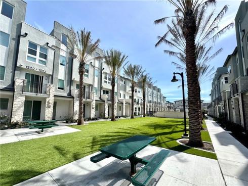 1539 W Cara Drive, Anaheim, CA