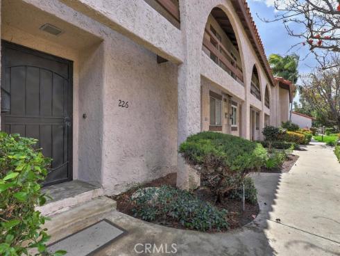 226 S. Aron Place , Anaheim, CA