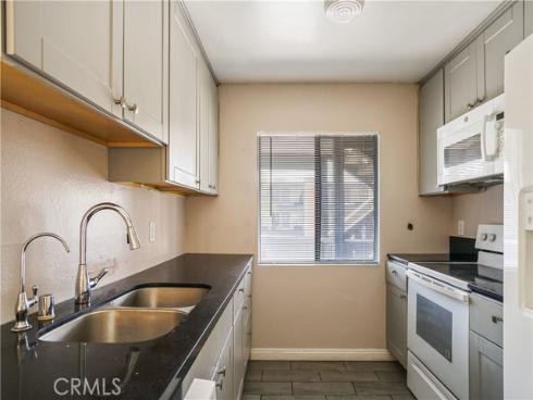 3018 W Cheryllyn 10 Lane, Anaheim, CA