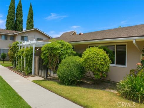 10757 Magnolia 102 Avenue, Anaheim, CA