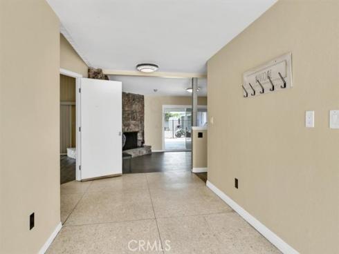 2550 W Rowland   Avenue, Anaheim, CA