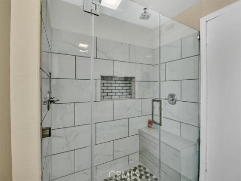 2550 W Rowland   Avenue, Anaheim, CA