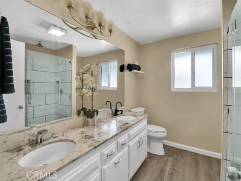 2550 W Rowland   Avenue, Anaheim, CA