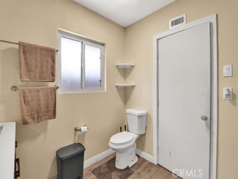 2550 W Rowland   Avenue, Anaheim, CA