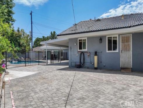 2550 W Rowland   Avenue, Anaheim, CA