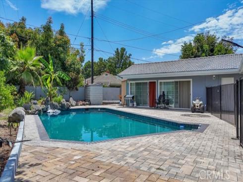 2550 W Rowland   Avenue, Anaheim, CA