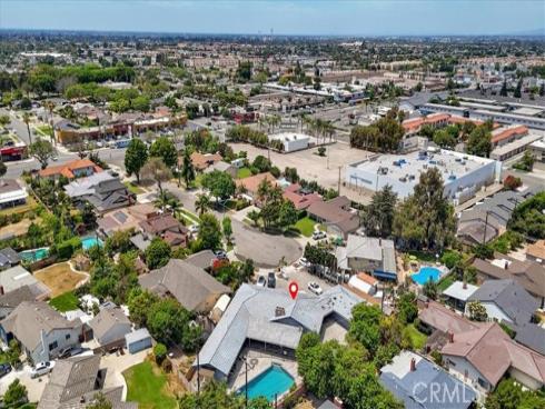 2550 W Rowland   Avenue, Anaheim, CA