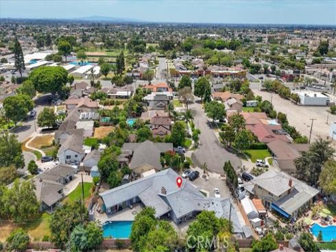 2550 W Rowland   Avenue, Anaheim, CA