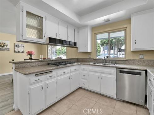 2550 W Rowland   Avenue, Anaheim, CA