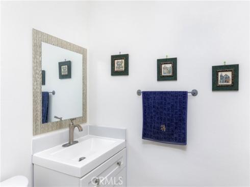 2157 W Essex   Circle, Anaheim, CA