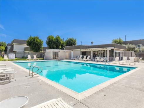 2157 W Essex   Circle, Anaheim, CA