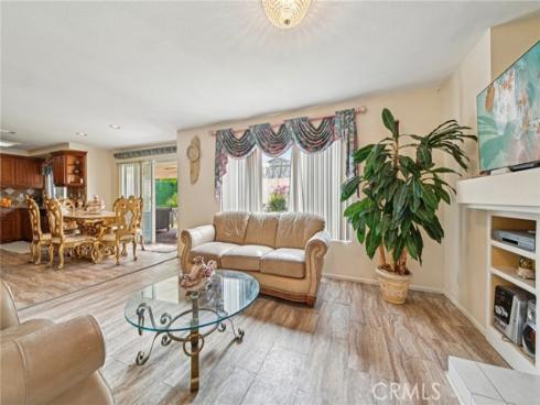 220 S Linhaven Circle, Anaheim, CA