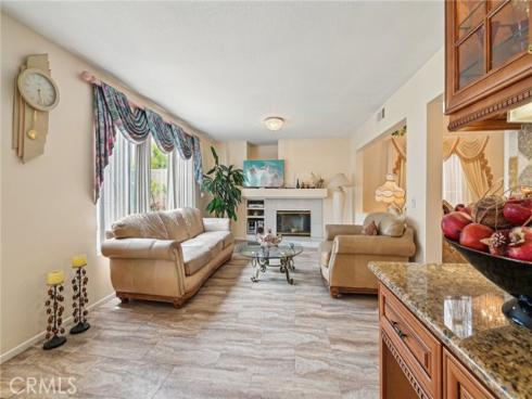 220 S Linhaven Circle, Anaheim, CA