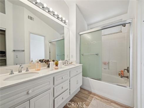 220 S Linhaven Circle, Anaheim, CA