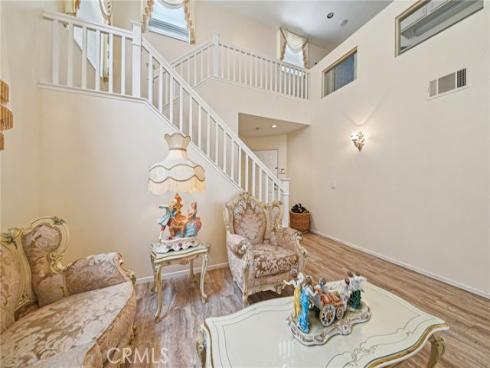 220 S Linhaven Circle, Anaheim, CA