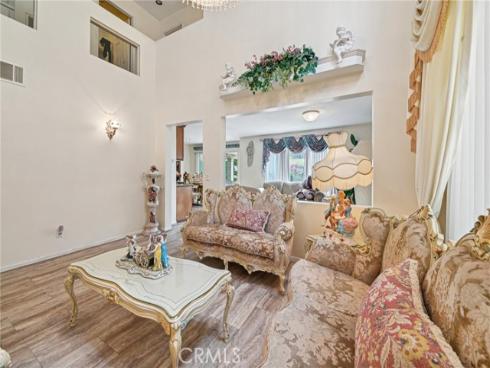 220 S Linhaven Circle, Anaheim, CA