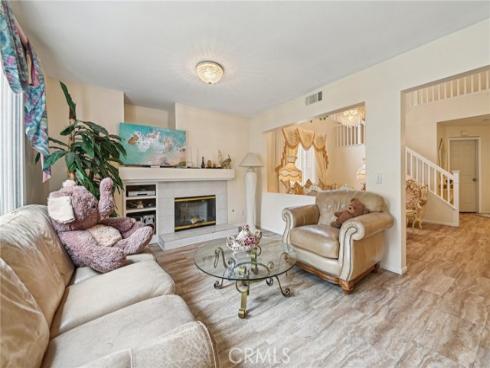 220 S Linhaven Circle, Anaheim, CA