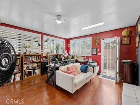 1521 W Crone Avenue, Anaheim, CA