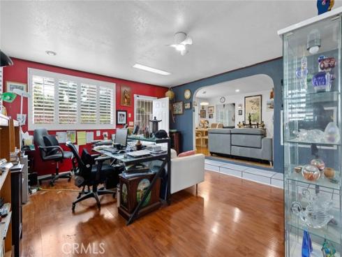 1521 W Crone Avenue, Anaheim, CA