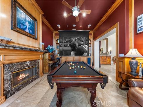 590 S Falling Star Drive, Anaheim, CA