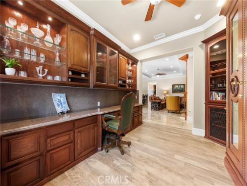 590 S Falling Star Drive, Anaheim, CA