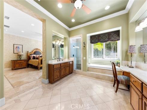 590 S Falling Star Drive, Anaheim, CA