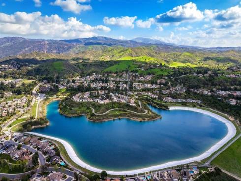 590 S Falling Star Drive, Anaheim, CA