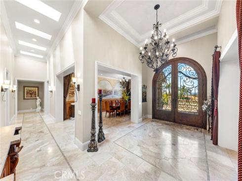 590 S Falling Star Drive, Anaheim, CA