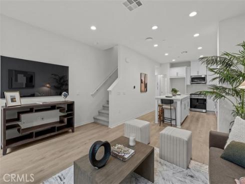 1665 W Bamboo Palm   Drive, Anaheim, CA