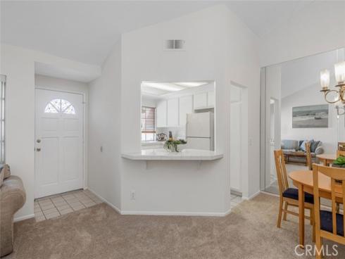 527 N Dartmouth 40 Way, Anaheim, CA