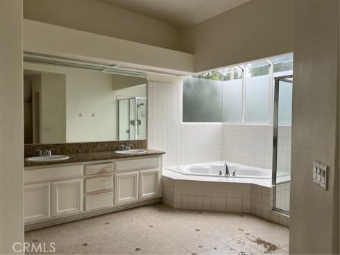 1032 S Windy Ridge Court, Anaheim, CA