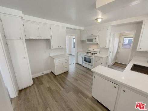 1326 E Kenwood   Avenue, Anaheim, CA