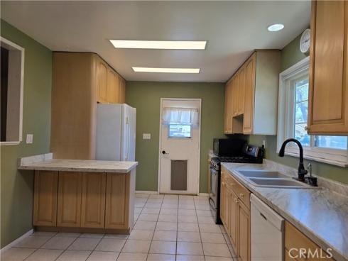 1370 S Oriole Street, Anaheim, CA