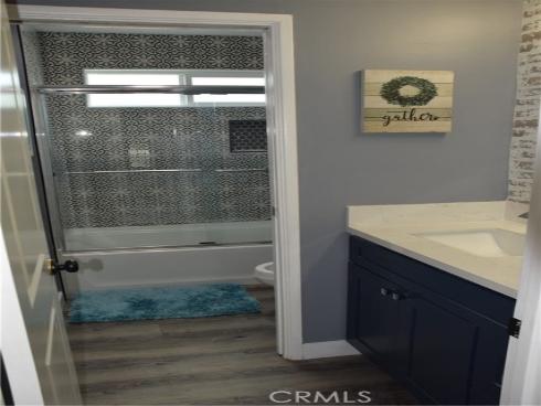 1851 W Glenoaks A Avenue, Anaheim, CA